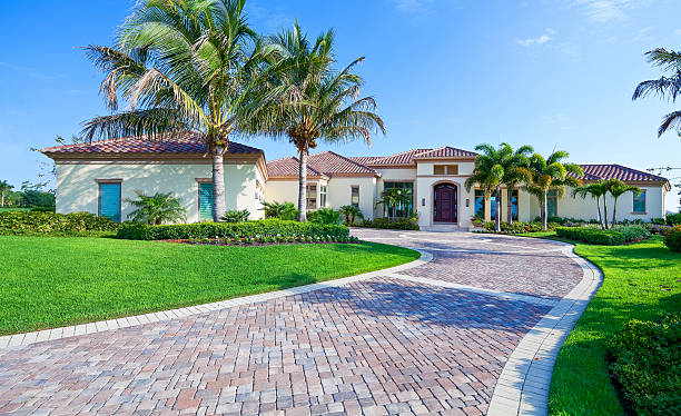 Best Professional Driveway Pavers  in Arroyo Seco, NM